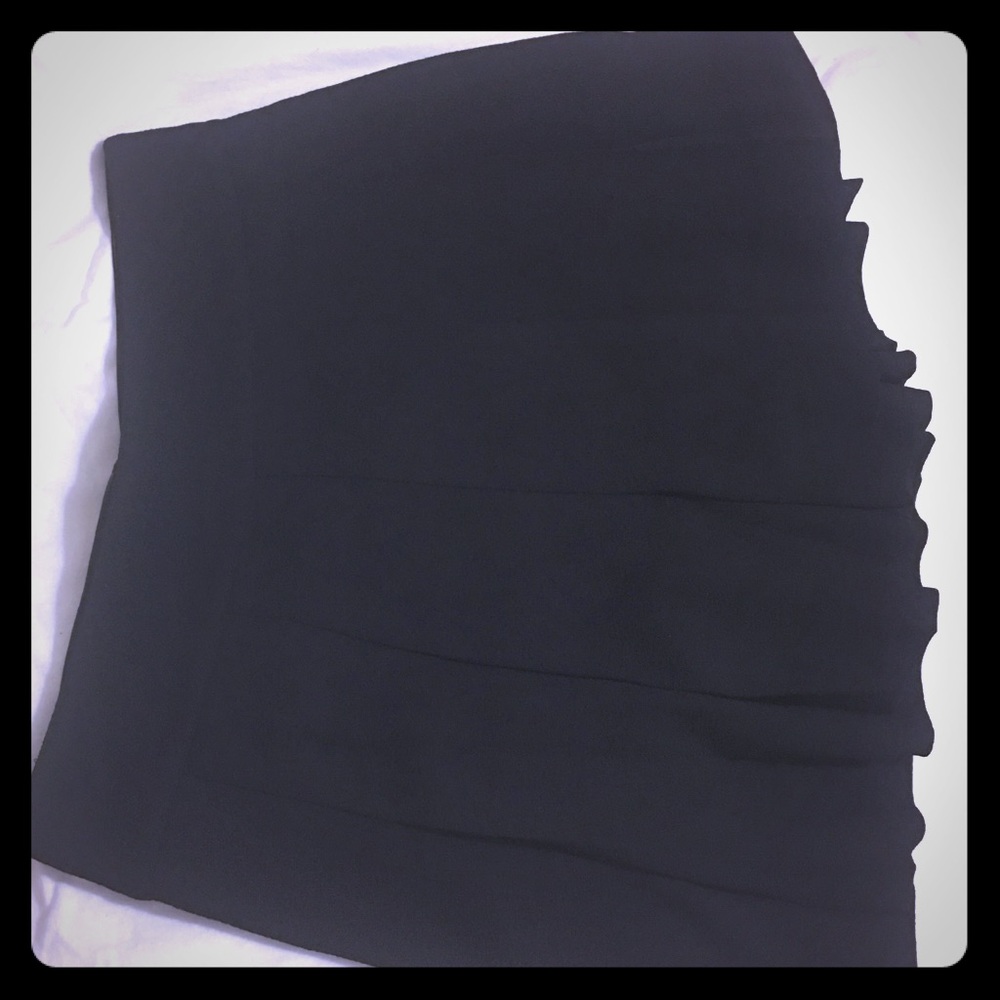 Rachel Roy black Shorts with pleats.